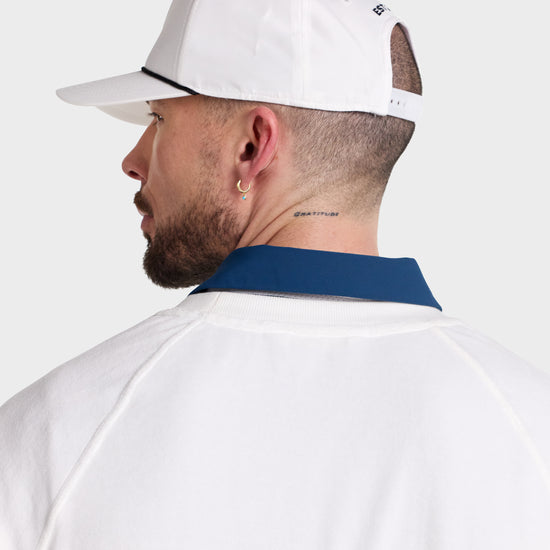 Country Club Raglan // Velour - Blanco.Clothing