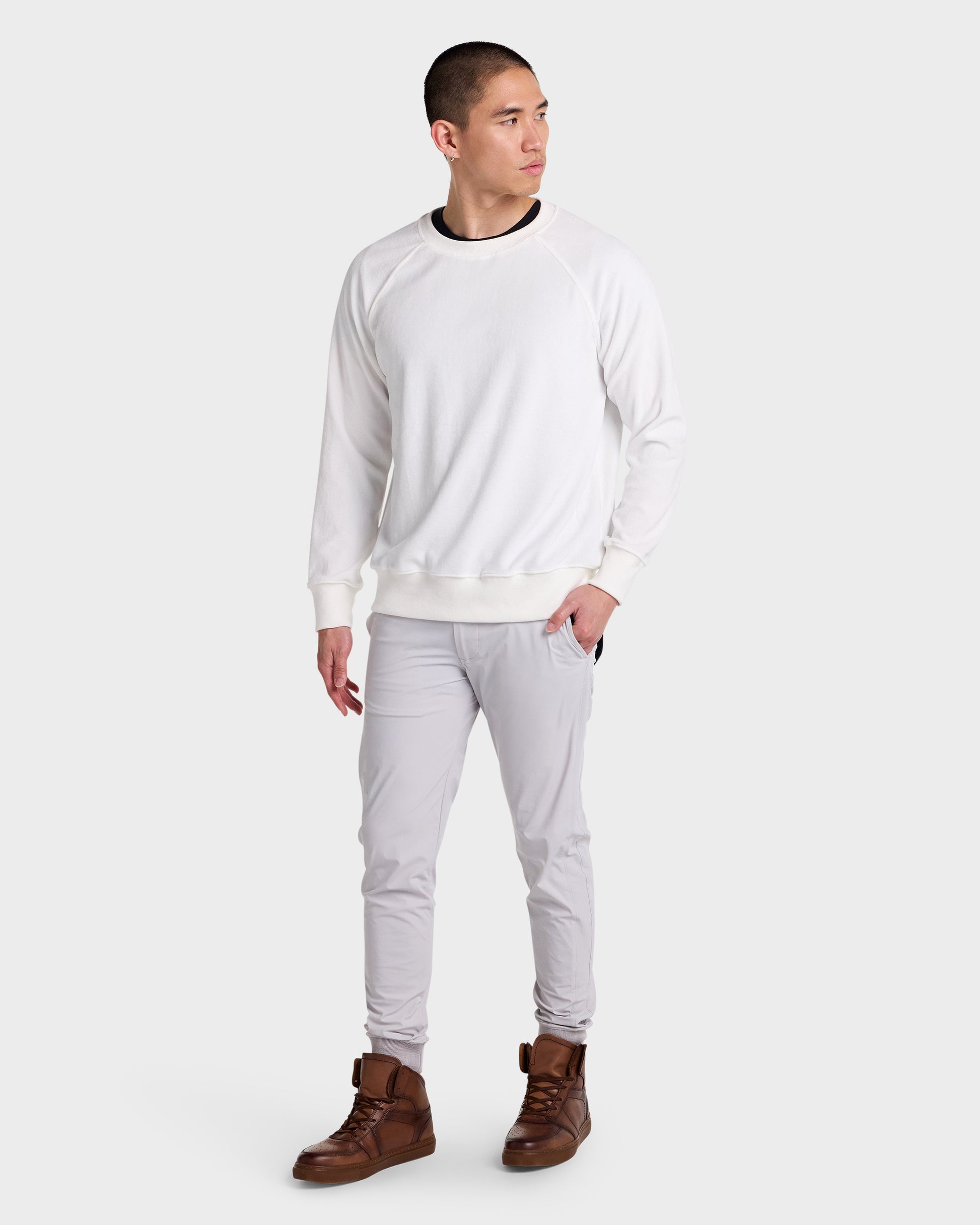 Raglan // Velour - Blanco.Clothing