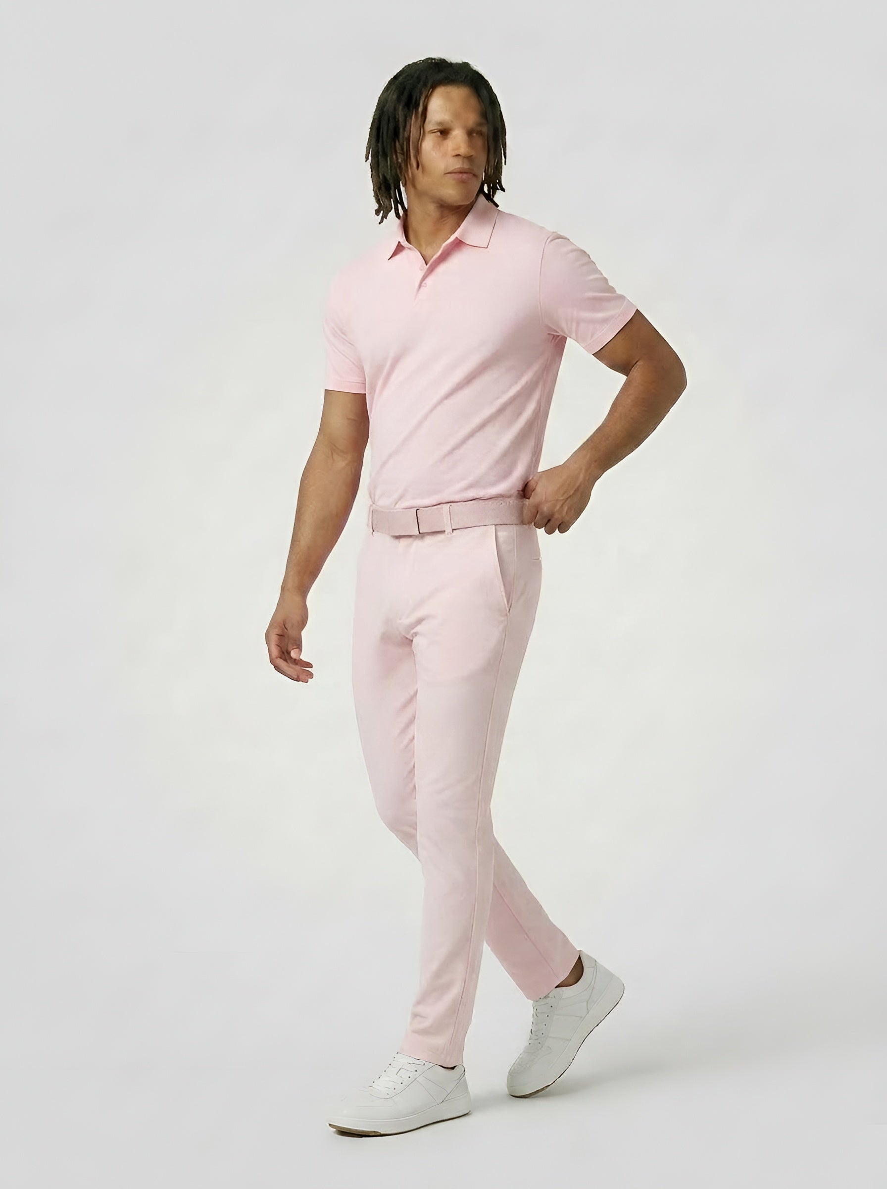 Cameron is 6'1" 200 lbs and is wearing a Large shirt and 32 pant. 